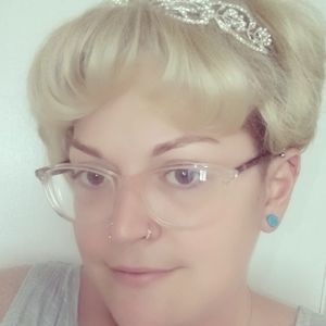 Meet your Posher, Kari